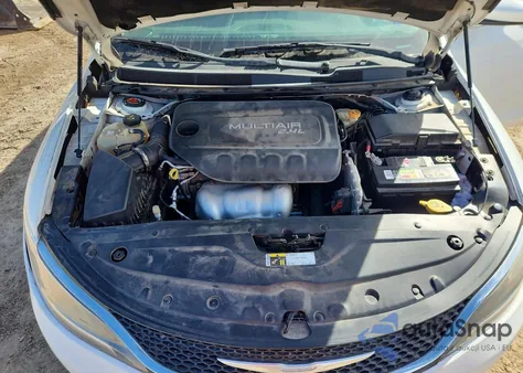 2015 Chrysler 200 Limited из США, поврежденный, VIN 1C3CCCAB5FN571229